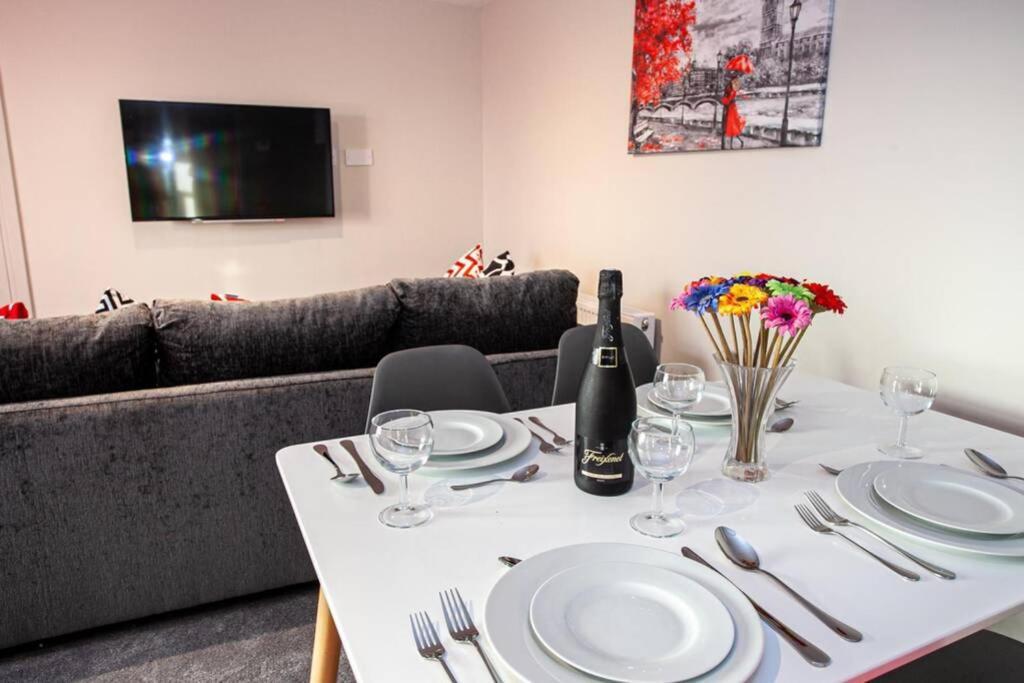 Fabulous Newly Refurbished Apartment - Great Links Bury  Kültér fotó
